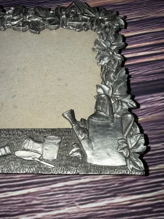 Perfect Art Nouveau Pewter Garden Theme Silver Photo Frame. Watering Can Flowers - Picture 4 of 16